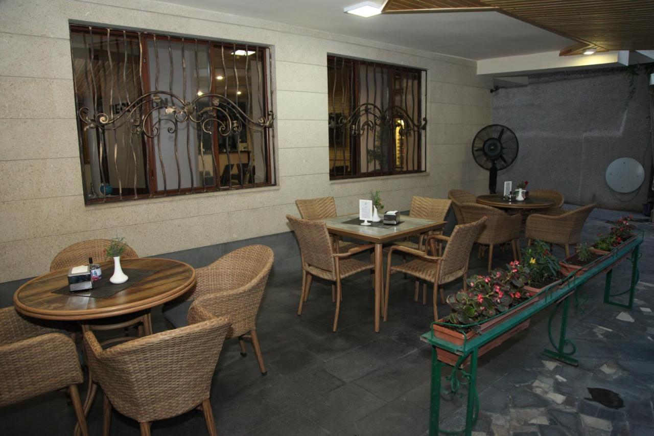 Daniel Boutique Hotel Yerevan Luaran gambar